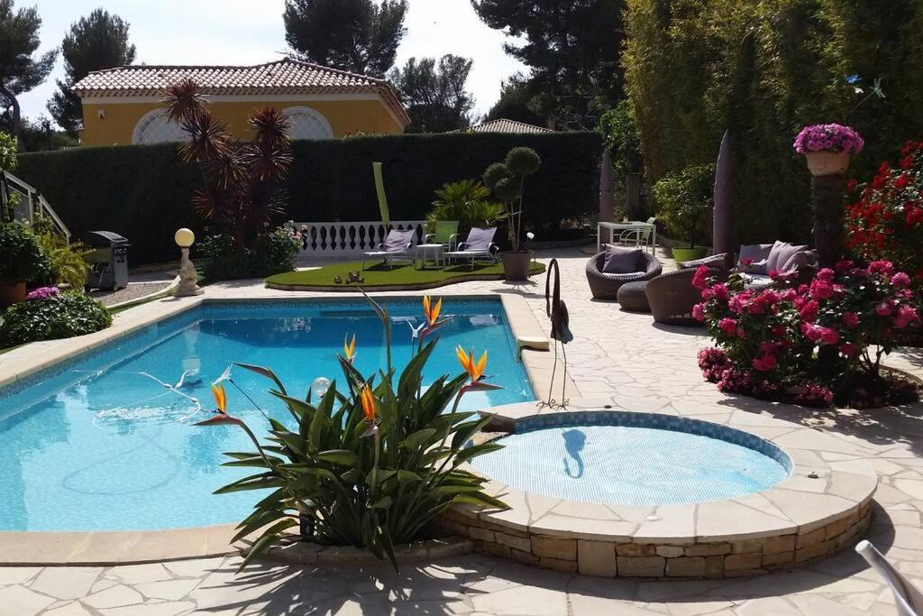 Studio Dans Villa De Charme, Piscine, Proche Plage Cassis Exterior photo